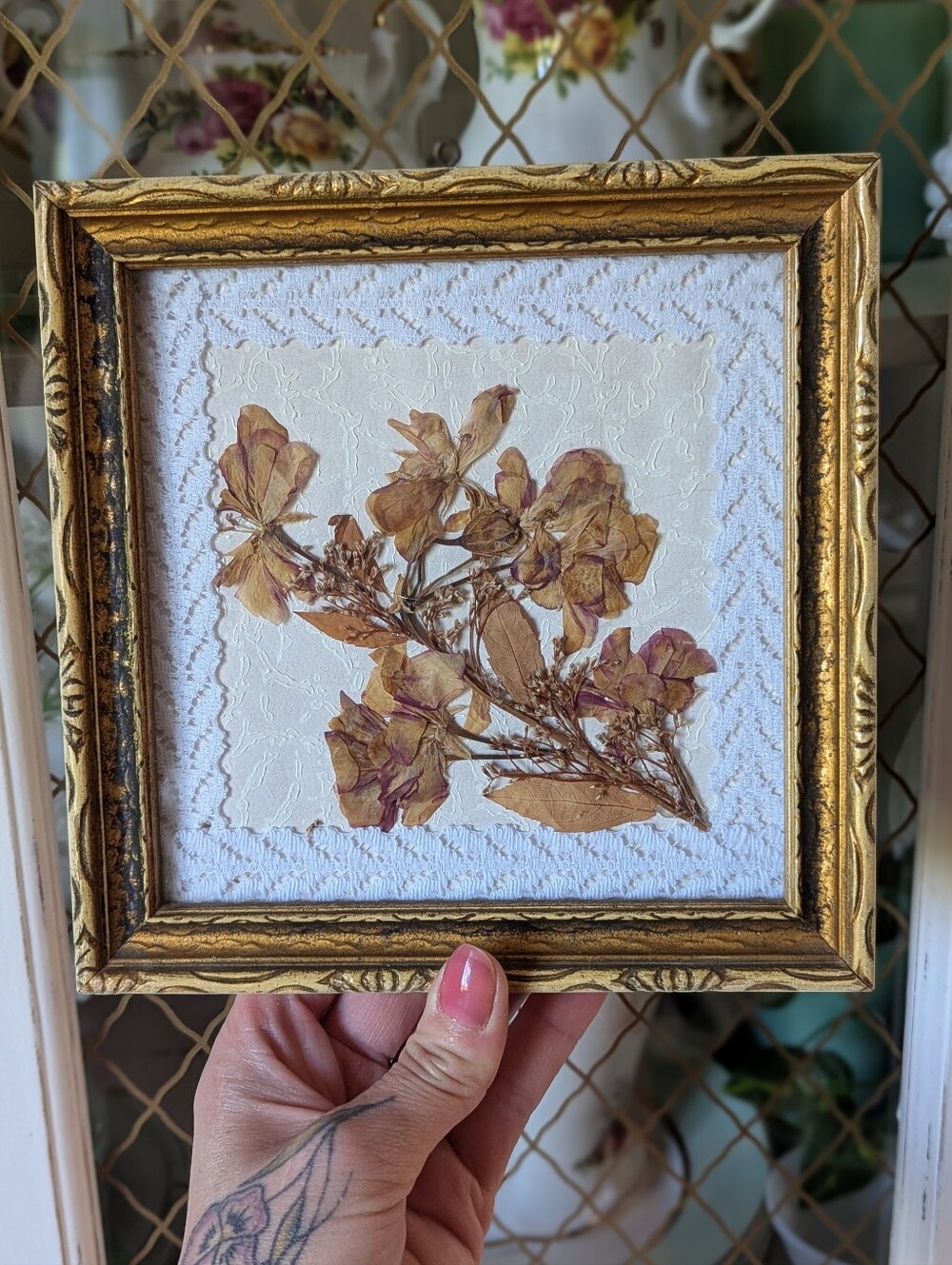 VTG MC Roses & Lace  Handmade Shabby Chic Pressed Flower Cottagecore Wall Art